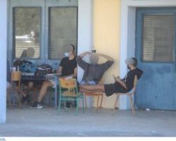 Κεραμέως για καταλήψεις: Οι χαμένες ώρες θα καλυφθούν με μαθήματα τις αργίες και τα Σάββατα