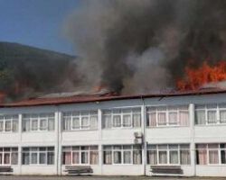 Σταμενίτης: Οι Κτριακές Υποδομές Α.Ε. θα αναλάβουν την επισκευή της στέγης στο σχολείο των Προμάχων.