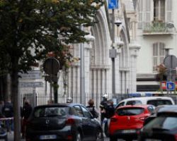 Γαλλία: Επίθεση με μαχαίρι στη Νίκαια – Τρεις νεκροί (εικόνες)