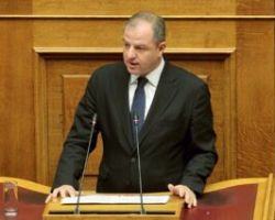 Διονύσης Σταμενίτης: Ζητά παράταση για την έκδοση εργοσήμων εργατών τρίτων χωρών