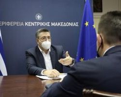 Τα θέματα της Αυτοδιοίκησης στο επίκεντρο της συνάντησης του Περιφερειάρχη Κεντρικής Μακεδονίας Α. Τζιτζικώστα με τον Αναπληρωτή Υπουργό Εσωτερικών Σ. Πέτσα