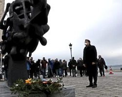 Α. Τζιτζικώστας για την Ημέρα Μνήμης των Ελλήνων Εβραίων Μαρτύρων και Ηρώων του Ολοκαυτώματος