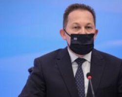 Πέτσας: Ερχονται πιο σαφείς κανόνες για εμβολιασμένους ή μη για διασκέδαση και μετακινήσεις