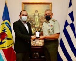 Συνάντηση Λάκη Βασιλειάδη με τον Α/ΓΕΕΘΑ Κωνσταντίνο Φλώρο