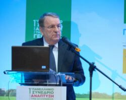 ΚΑΡΑΣΜΑΝΗΣ «ΔΕΝ ΘΑ ΑΔΙΚΗΘΕΙ ΚΑΝΕΙΣ ΕΠΟΧΙΚΑ ΕΡΓΑΖΟΜΕΝΟΣ ΚΑΙ ΘΑ ΠΑΡΟΥΝ ΟΛΟΙ ΤΟ ΕΠΙΔΟΜΑ ΑΝΕΡΓΙΑΣ ΠΟΥ ΔΙΚΑΙΟΥΝΤΑΙ»!