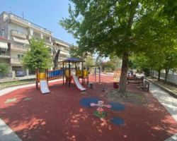 Kατασκευή κι επισκευή πάρκων και πλατειών του Δήμου Αλμωπίας