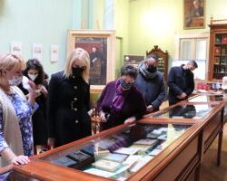 Τζάκρη: Κοντά στους ομογενείς της Ουκρανίας