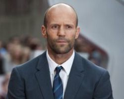 Αναλώσιμοι 4: Τρελό καμάκι Θεσσαλονικιάς στον Τζέισον Στέιθαμ -Πήγε στα γυρίσματα, πώς αντέδρασε ο ηθοποιός [βίντεο]