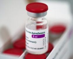 Εμβόλιο AstraZeneca: Εντοπίστηκε η «ένοχη» πρωτεΐνη για τις σπάνιες θρομβώσεις