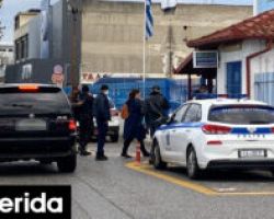 Σοκ με την «απαγωγή» γυμνασιάρχη από αρνητές, στην Πιερία: Παρέμβαση Θεοδωρικάκου, έγιναν 5 συλλήψεις