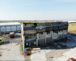 Ευχαριστήριο επιχείρησης Ακονίδη προς Καραβάτση
