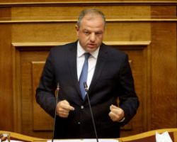 Δ. Σταμενίτης: «Αναγκαία κυβερνητική παρέμβαση για συνολική ρύθμιση των ζητημάτων του  συμπύρηνου ροδακίνου».
