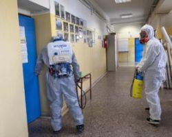 Λινού: Θα μπορούσαν μέσα σε 3 χρόνια να έχουν αραιώσει τα τμήματα στα σχολεία και να έχουν αίθουσες με μεγαλύτερα παράθυρα
