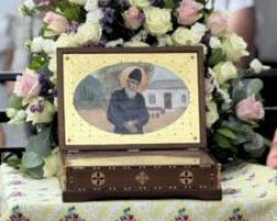 ΑΡΧΙΕΡΑΤΙΚΟΣ ΕΣΠΕΡΙΝΟΣ ΤΟΥ ΑΓ. ΠΑΪΣΙΟΥ ΣΤΑ ΓΙΑΝΝΙΤΣΑ