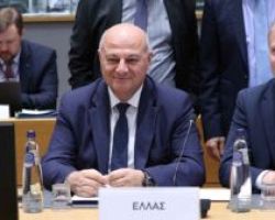 Αγωνία για τους αγρότες: Στις Βρυξέλλες το μέλλον των ενισχύσεων – Ποιοι κινδυνεύουν να μείνουν απλήρωτοι