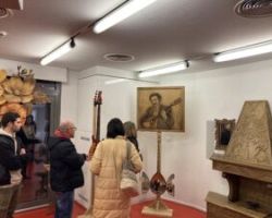 Προβολή της ξυλογλυπτικής τέχνης από τη Βιβλιοθήκη Καλαμπάκας