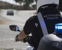 Συνεχίζονται οι έλεγχοι στην Κεντρική Μακεδονία για τη χρήση προστατευτικού κράνους
