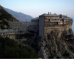 Γνωρίστε τα 20 ομορφότερα μοναστήρια της Ελλάδας και την ιστορία τους (ΕΙΚΟΝΕΣ)