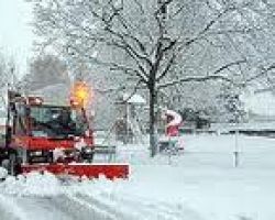 Χιόνια και πολικές θερμοκρασίες σε όλη τη χώρα