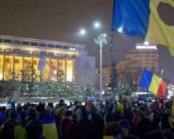 Νέος Υπ. Δικαιοσύνης στη Ρουμανία μετά τις διαδηλώσεις για διάταγμα που κάλυπτε τη διαφθορά