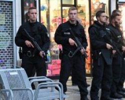 Συναγερμός στο Μόναχο: Αστυνομικός δέχτηκε πυρά στο κεφάλι σε σταθμό μετρό