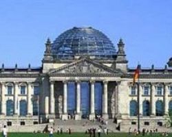 Γερμανοί: “Οι Έλληνες δεν νοιώθουν την ανάκαμψη”