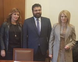 Υπογραφή προγραμματικής σύμβασης με τη ΓΓΑ για τα δύο γήπεδα τένις στη Σκύδρα