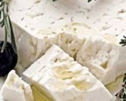 Στον εισαγγελέα εταιρεία για «ελληνοποίηση» 7,7 τόνων βουλγάρικου τυριού-  Ποινές και αφαίρεση πιστοποίησης