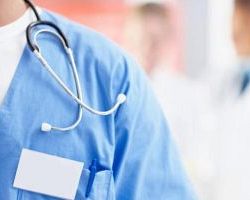 Κρήτη: Νοσηλεύτρια παρουσίασε ψευδές θετικό τεστ για να μην εμβολιστεί