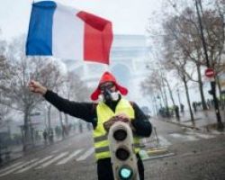 Κορωνοϊός: Νέα μετάλλαξη εντοπίστηκε στη Γαλλία -Ο ΠΟΥ δεν της έχει δώσει όνομα
