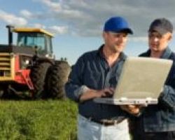 Σταδιακή μείωση ασφαλιστικών εισφορών αγροτών – επιχειρηματιών πενταετούς διάρκειας