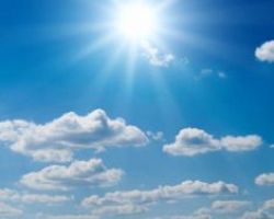 Θερμοκρασία έως 34 βαθμοί και ισχυροί βοριάδες στο Αιγαίο την Τρίτη