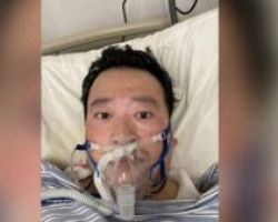 Κίνα: Οργή για τον θάνατο του γιατρού που προειδοποίησε για τον κοροναϊό