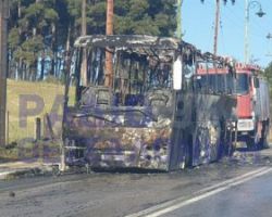 Φωτιά σε λεωφορείο του ΚΤΕΛ Κιλκίς στο Πολύκαστρο ενώ ήταν κινήσει