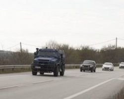 Έβρος: Έφτασε το αυστριακό όχημα για τη φύλαξη των συνόρων (ΦΩΤΟ)