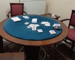 Γιαννιτσά: Συλλήψεις έξι ατόμων για χαρτοπαίγνιο σε γραφεία επιχείρησης εν μέσω lockdown (φωτο)