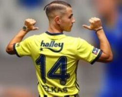 Γκολάρα κι αποθέωση για Πέλκα!