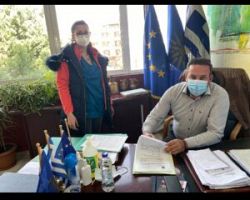 Ο Δήμος Αλμωπίας υπέγραψε σύμβαση για τους εμβολιασμούς αδέσποτων ζώων