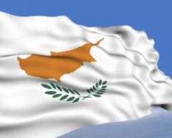 Κύπρος: 47 χρόνια από το πραξικόπημα της 15ης Ιουλίου -Εθνικό μνημόσυνο στη μνήμη των πεσόντων και επετειακή συνεδρίαση της Βουλής