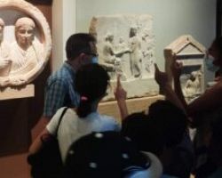 Ένα ταξίδι στο χρόνο για τα παιδιά του Παιδικού Χωριού Φιλύρου από την Περιφέρεια Κεντρικής Μακεδονίας και το Αρχαιολογικό Μουσείο Θεσσαλονίκης