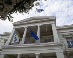 Υπ. Εξωτερικών: Διάβημα στον Ρώσο πρέσβη για την απέλαση των 8 Ελλήνων διπλωματών