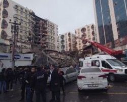 Τουρκία-Συρία: Εκατοντάδες νεκροί από σεισμό 7,8 βαθμών στο Γκαζιάντεπ