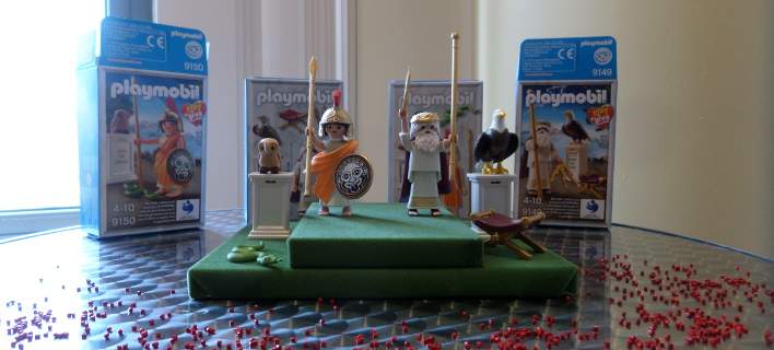 Η PLAYMOBIL σχεδίασε ελληνικές φιγούρες! -Ο Δίας και η Αθηνά μαγεύουν μικρούς και μεγάλους [εικόνες]