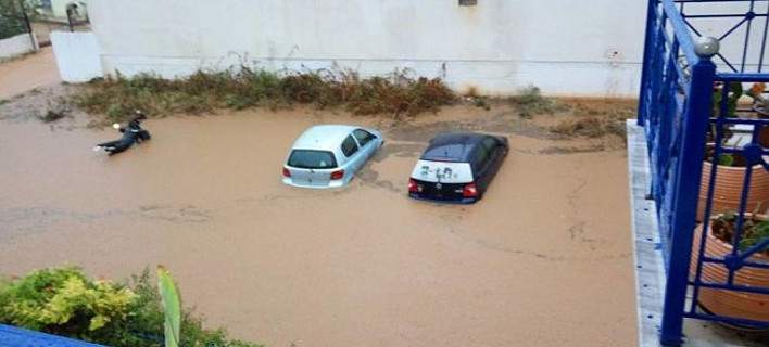 Χειμωνιάτικο το σκηνικό του καιρού στην Ηπειρο -Χαλάζι και πλημμύρες από τα έντονα φαινόμενα [εικόνες]