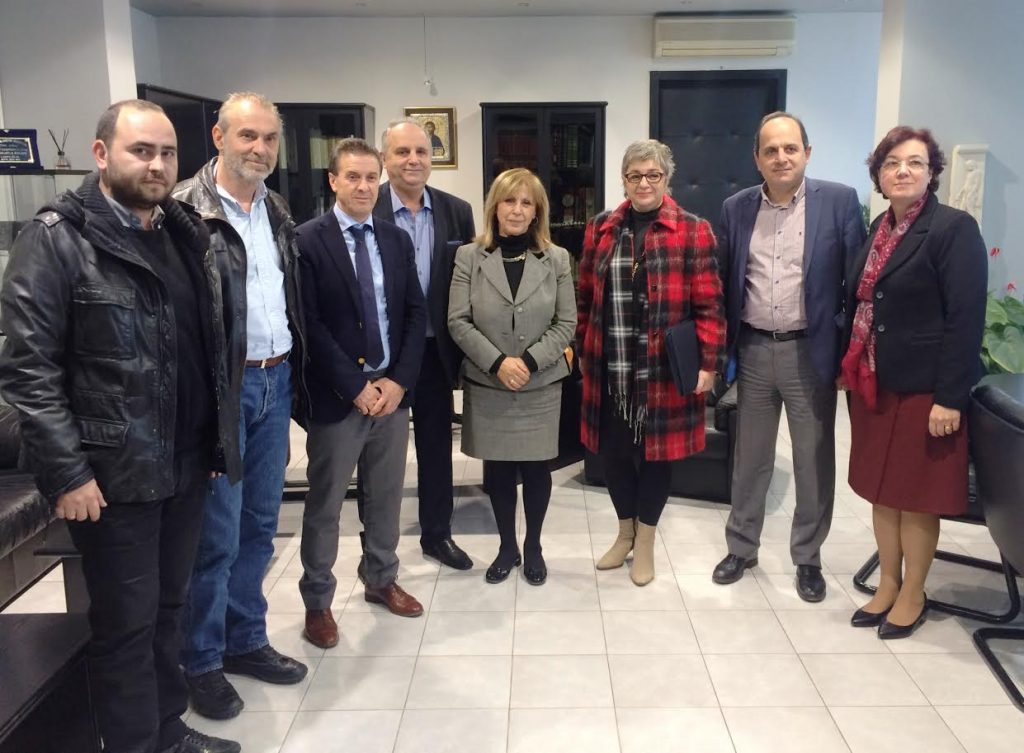 Συνάντηση της Αν. Αντιπεριφερειάρχη Πέλλας Αθηνάς Αηδονά με τους Δημάρχους της Π.Ε. Πέλλας στο Διοικητήριο