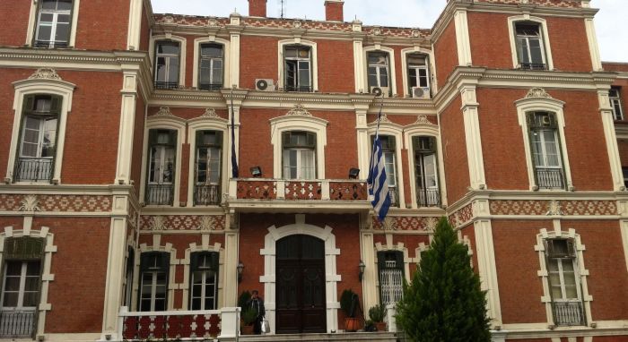 ΤΗΝ ΕΝΙΣΧΥΣΗ ΤΩΝ ΙΔΡΥΜΑΤΩΝ ΤΡΙΤΟΒΑΘΜΙΑΣ ΕΚΠΑΙΔΕΥΣΗΣ ΜΕ 8,5 ΕΚ. ΕΥΡΩ ΜΕΣΩ ΤΟΥ ΝΕΟΥ ΕΣΠΑ ΥΠΕΓΡΑΨΕ Ο ΠΕΡΙΦΕΡΕΙΑΡΧΗΣ Κ. Μ. ΑΠΟΣΤΟΛΟΣ ΤΖΙΤΖΙΚΩΣΤΑΣ