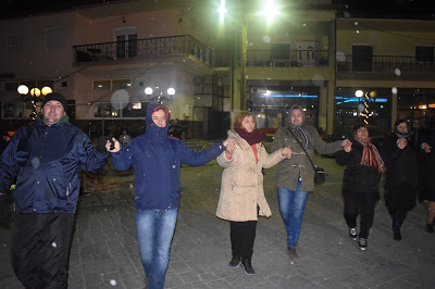 Η ΦΕΤΙΝΗ ΣΟΥΡΒΑ ΤΩΝ ΠΡΟΜΑΧΩΝ- Πλούσιο φωτορεπορτάζ
