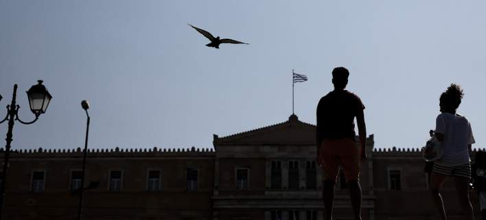 «Χορεύουν» τα ομόλογα -Σενάρια νέας περιπέτειας «σπρώχνουν» τις τιμές [πίνακες]