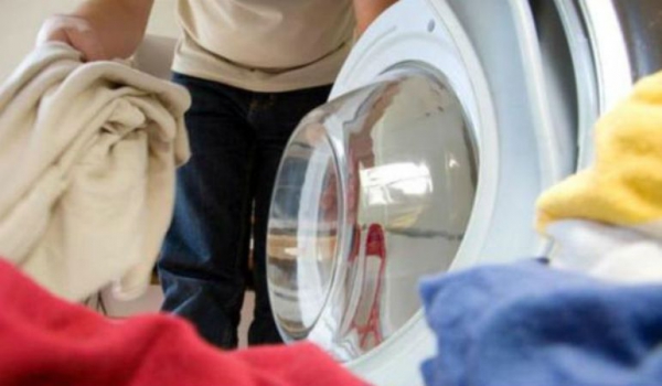 Ποιες αρρώστιες μας μεταδίδει ο κάδος του πλυντηρίου;