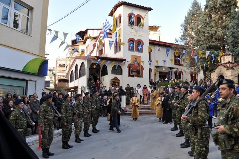 Λαμπρή Υποδοχή του Ι.Λειψάνου της Αγ. Αικατερίνης στα Γιαννιτσά